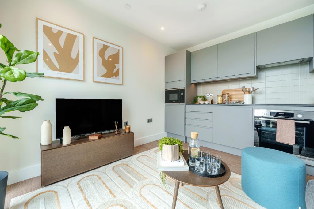 Main image of property: 3 Whitehall Leeds LS12