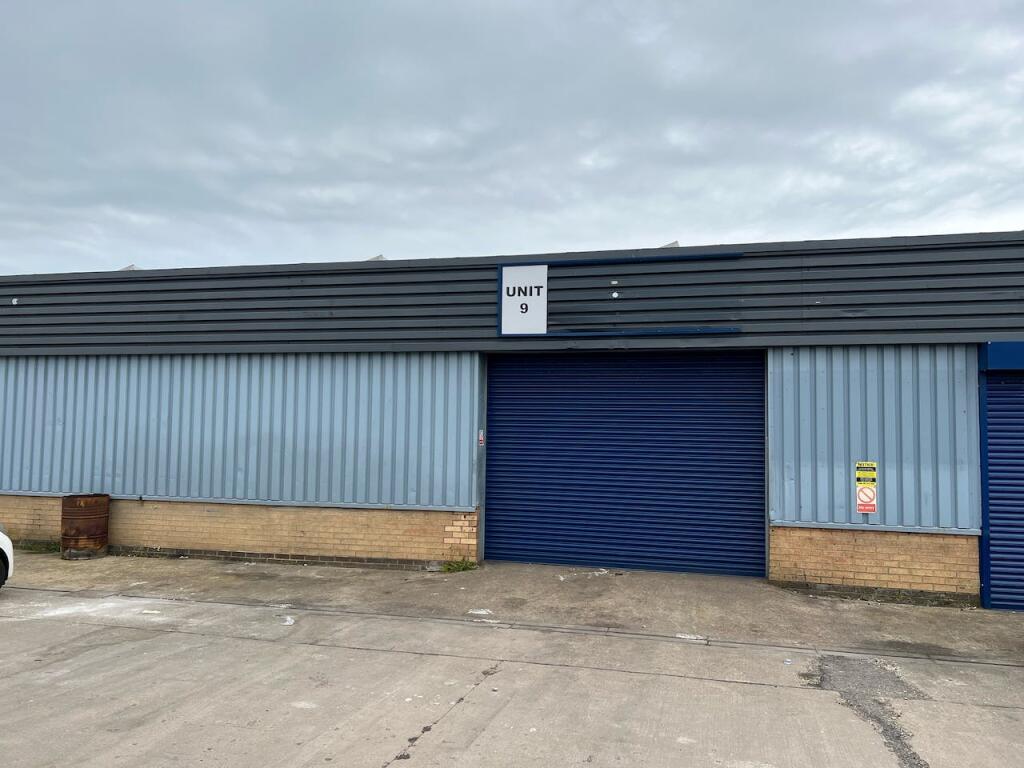 Light industrial facility to lease in Unit 9, Whitworth Road, Peterlee