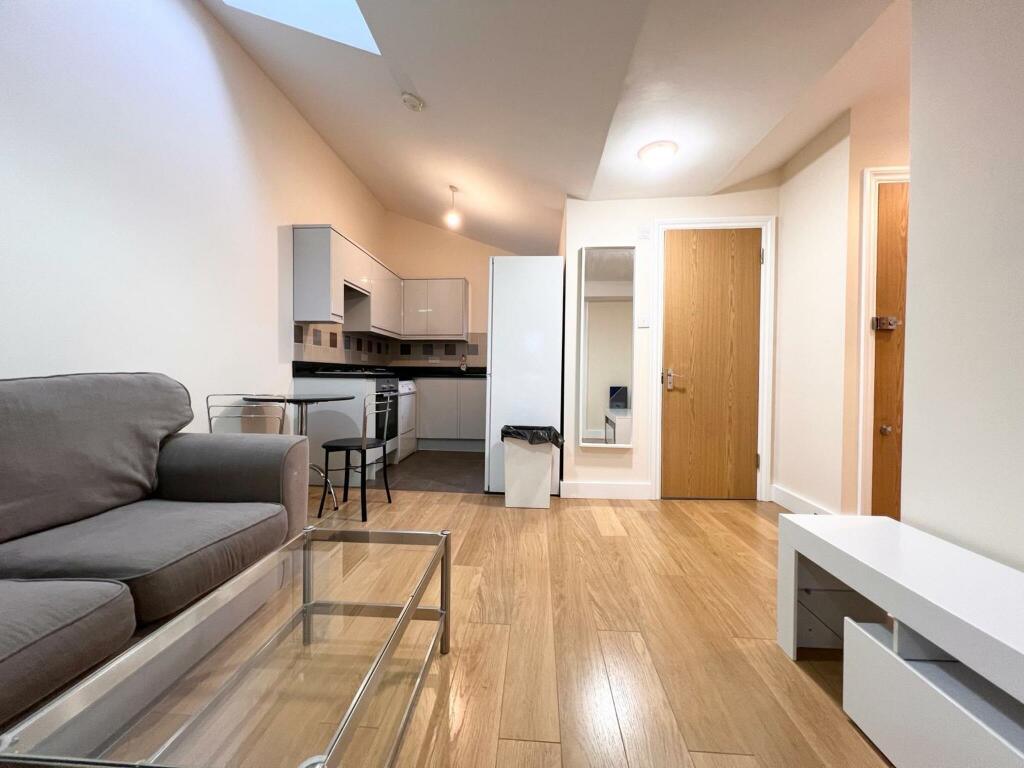 Main image of property: Station Rise, SE27