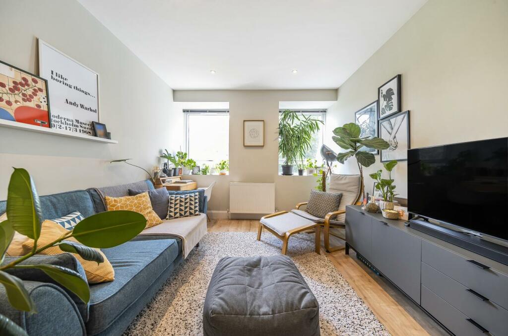 Main image of property: Buckingham House East, Stanmore, HA7