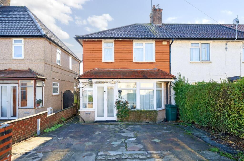 Main image of property: Wolsey Grove, Edgware, HA8