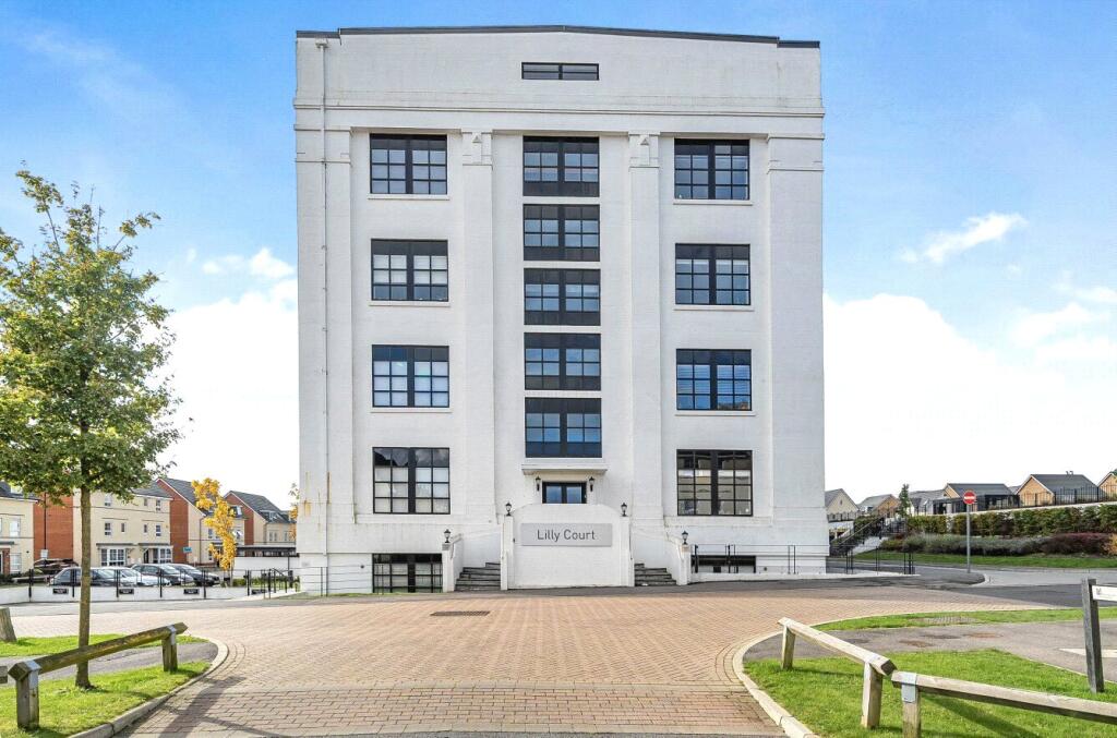 Main image of property: Fullbrook Drive, Basingstoke, Hampshire, RG21