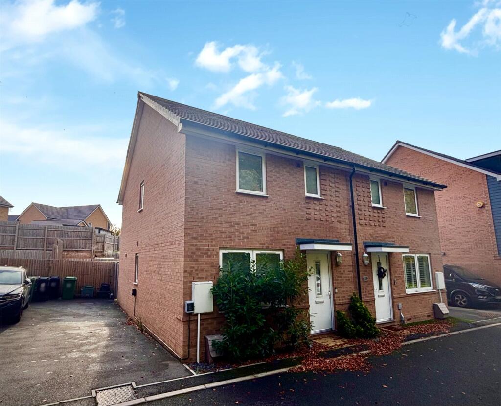 Main image of property: Stoneham Way, Basingstoke, Hampshire, RG24