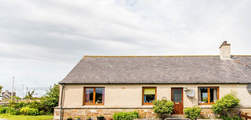 2 bedroom semi-detached bungalow