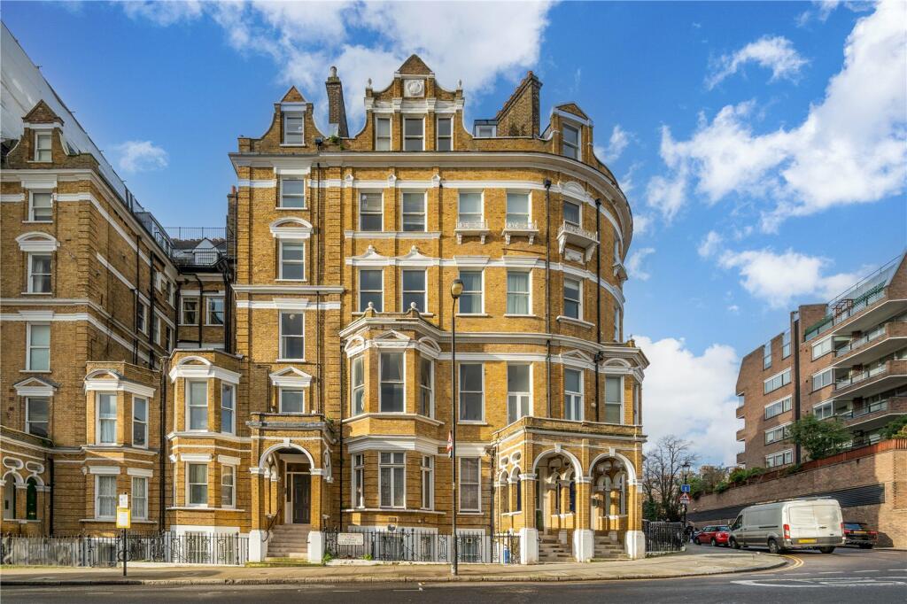 2 bedroom apartment for sale in Airlie Gardens, London, W8