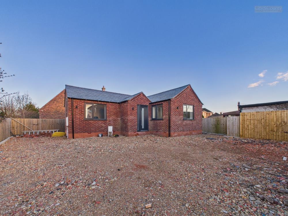 Main image of property: Spalding Common, Spalding