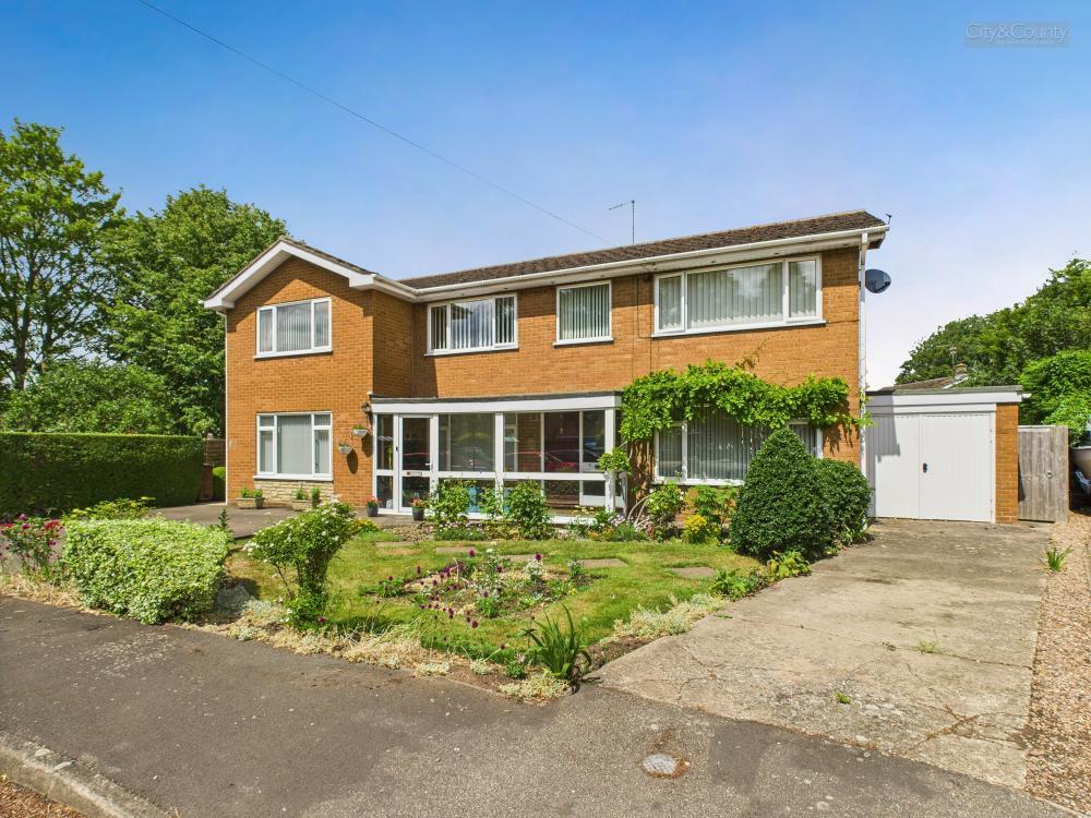 Main image of property: Ambury Gardens, Crowland, Peterborough