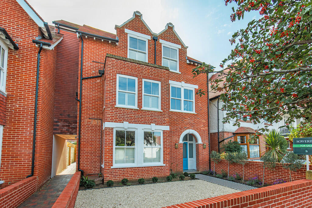 2 bedroom apartment for sale in Stylish Apartment in Sheringham, NR26