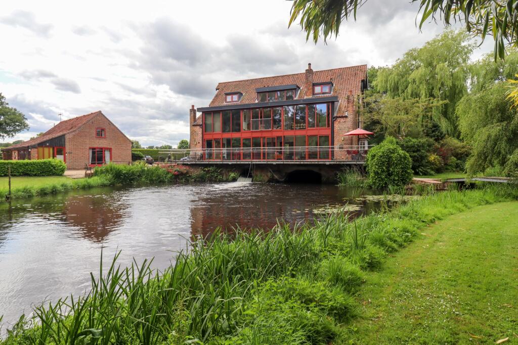Main image of property: Itteringham