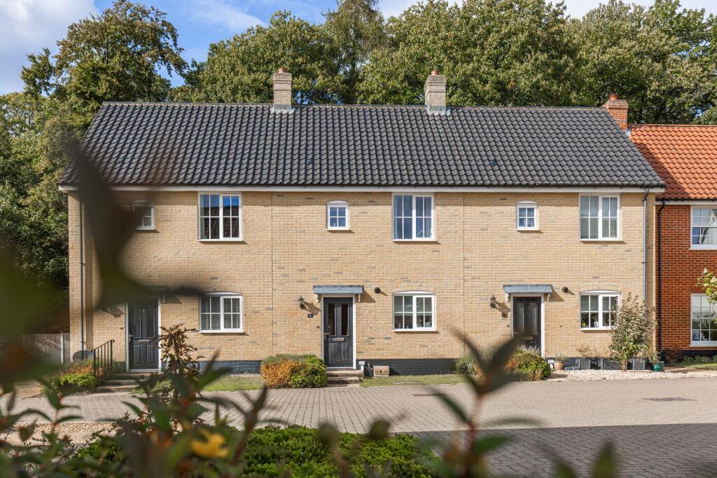 Main image of property: Holt