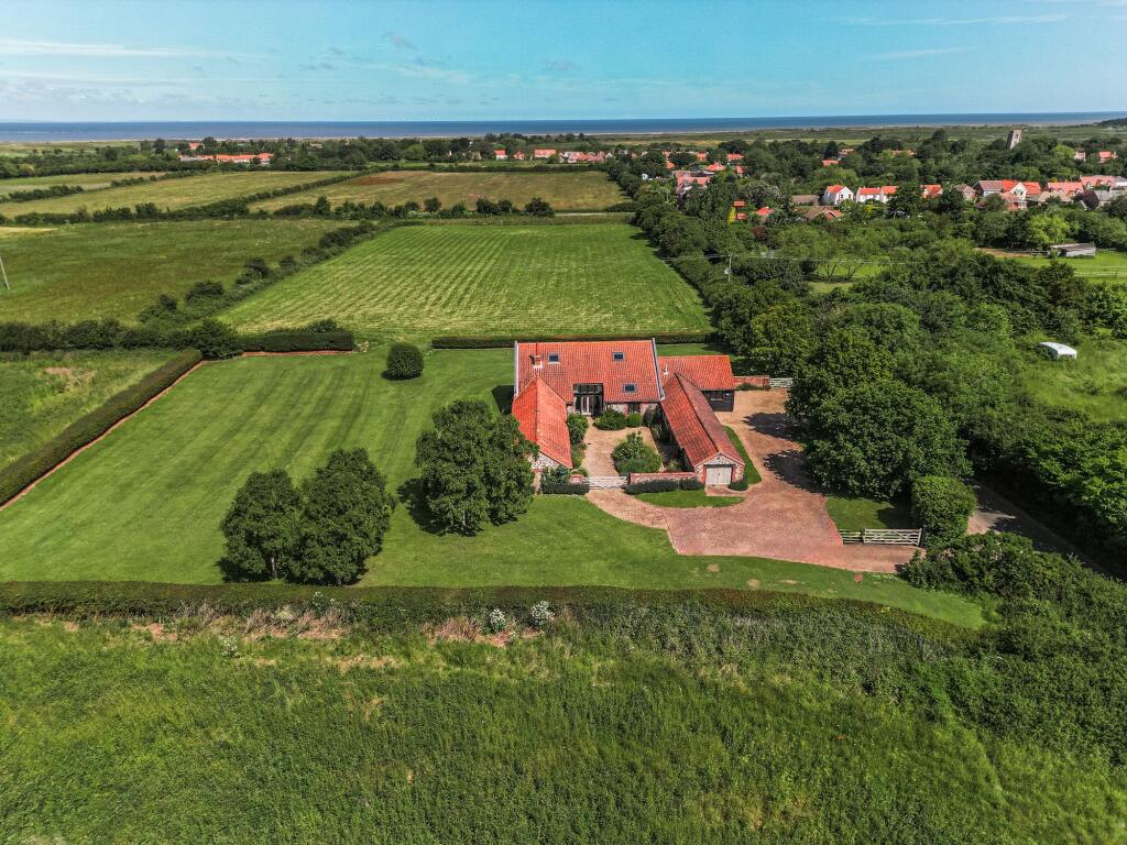 Main image of property: Holme-next-the-Sea