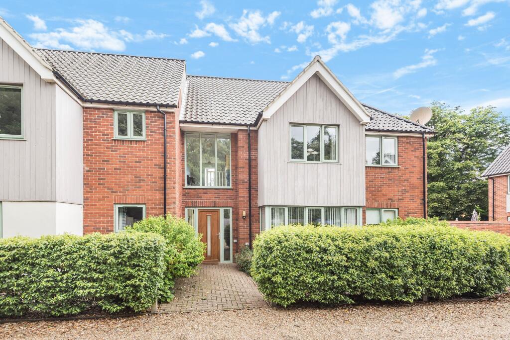 Main image of property: Low Maintenance Apartment near Wells Quay