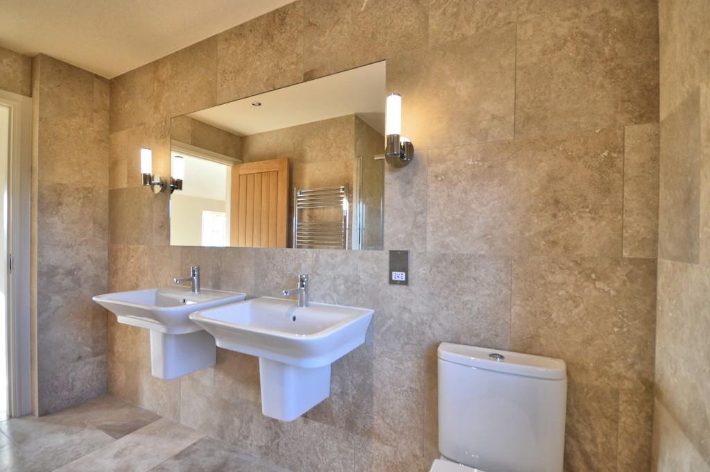 Benton Developments,Bathroom