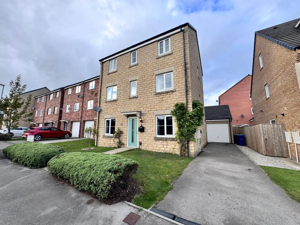 Main image of property: Fullshaw Bank, Penistone