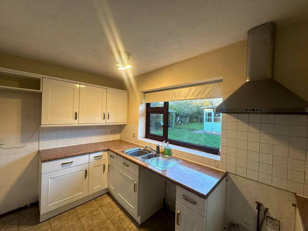 Additional property image - Hall Walk, Coleshill