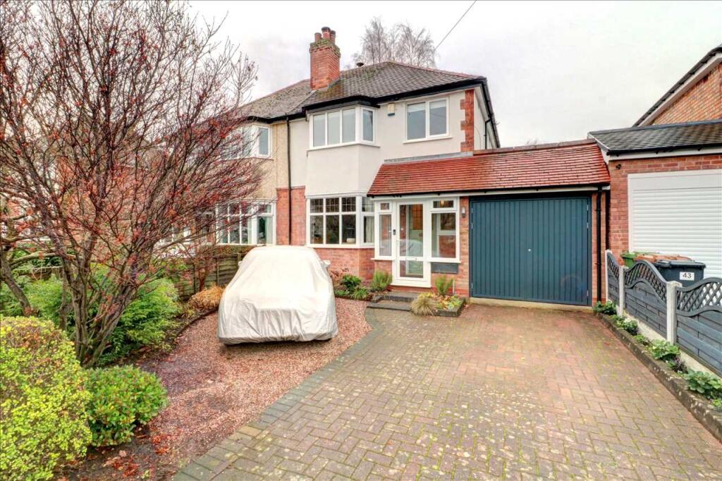 Main image of property: Elmdon Road, Marston Green