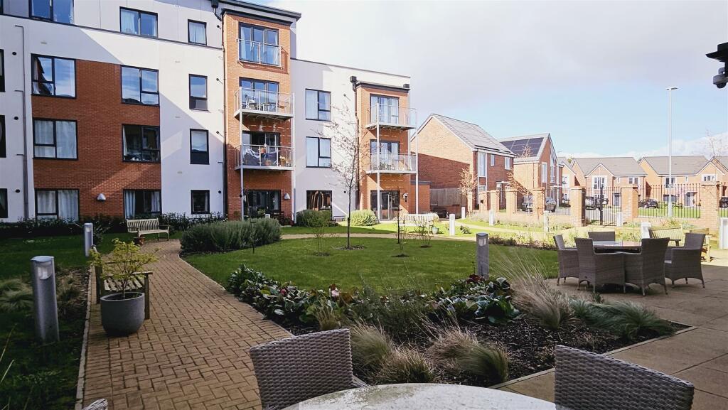 2 bedroom apartment for sale in Crookbarrow View, 3 Gotland Road, WR5