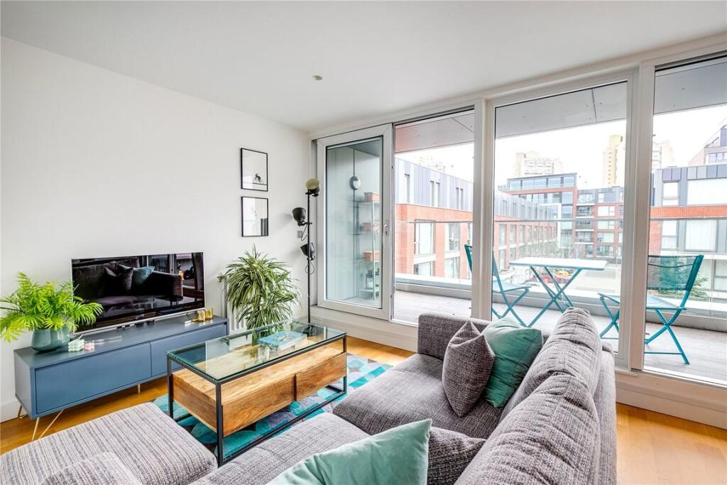 Main image of property: Fergusson Mews, Clapham