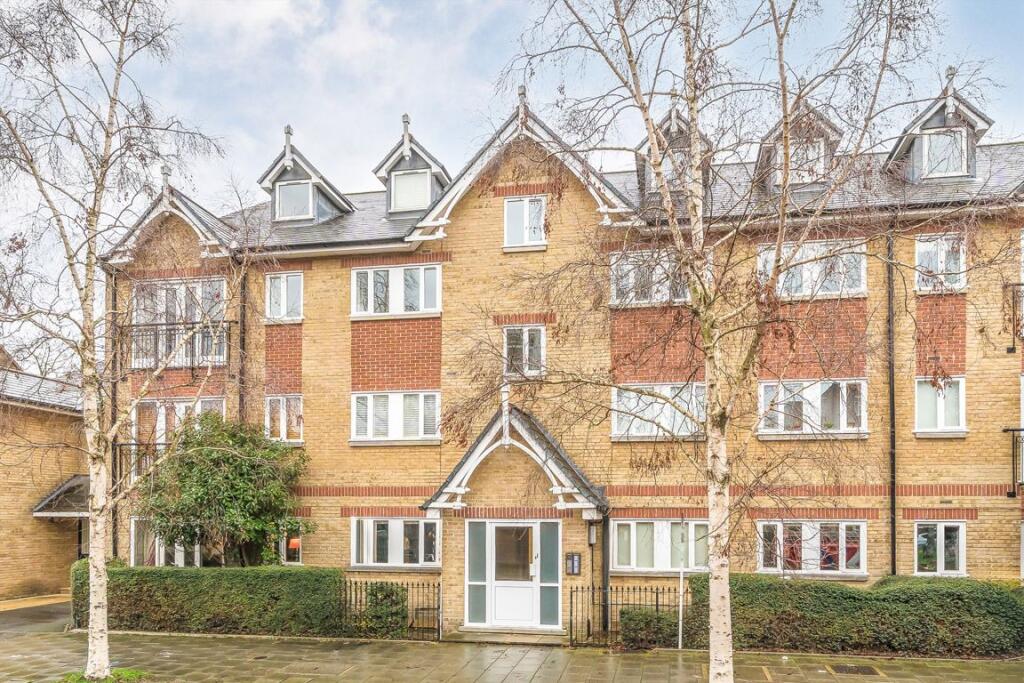 Main image of property: Larkhall Lane, Clapham