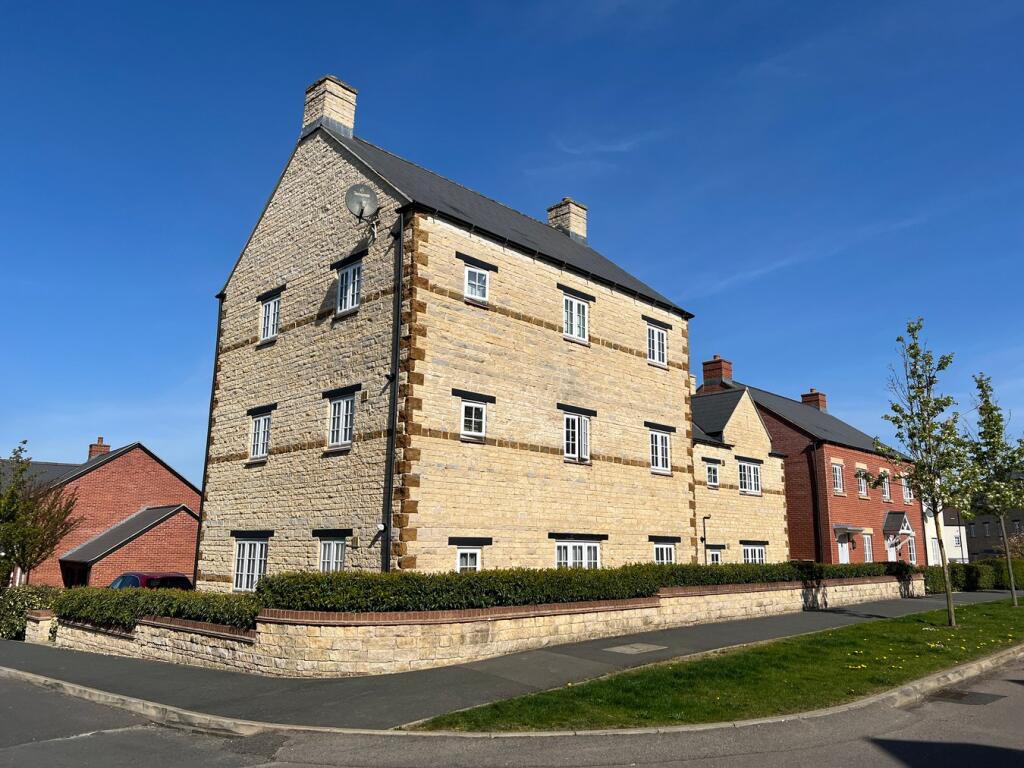 Main image of property: Sorrel Crescent, Wootton, Northampton, NN4