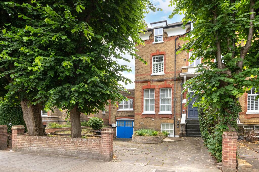 Main image of property: Oakhill Road, Putney, London, SW15