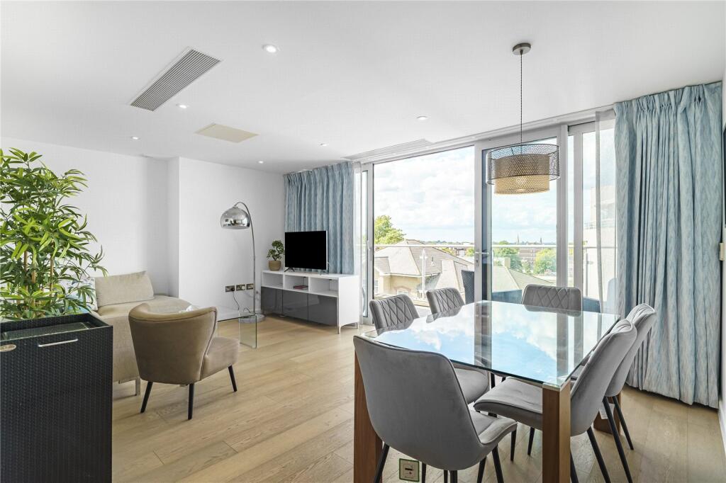 Main image of property: Keswick Road, Putney, London, SW15