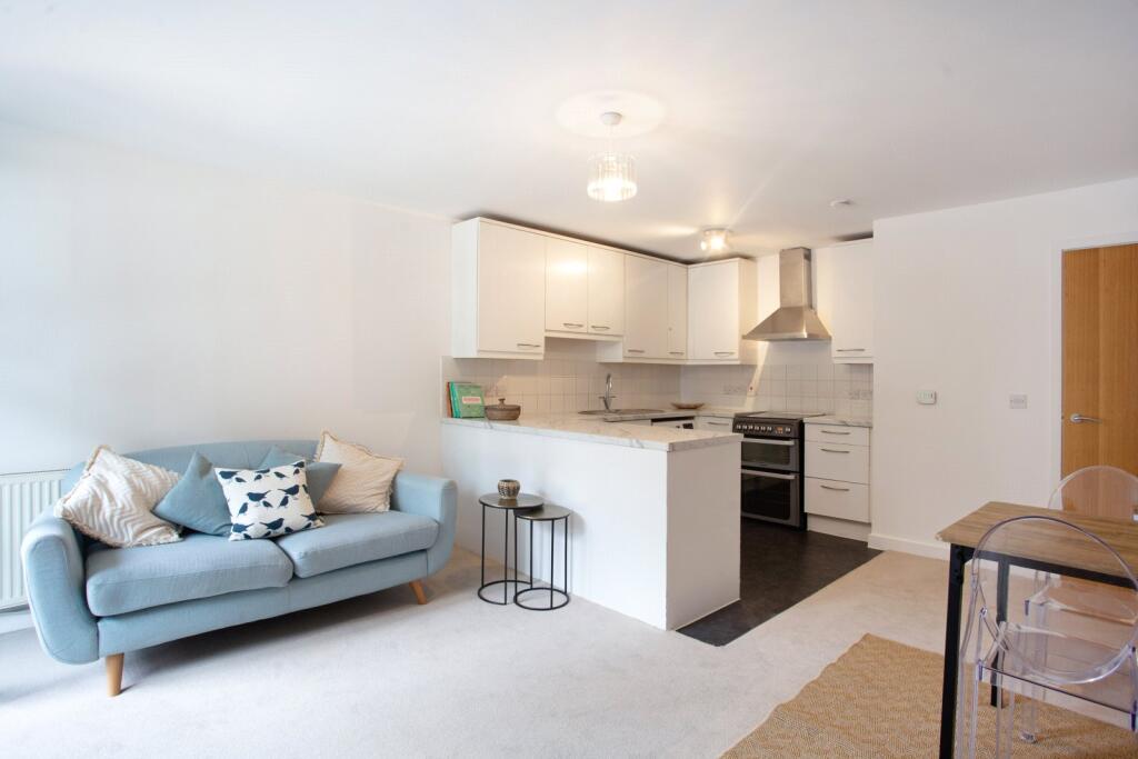 Main image of property: Scott Avenue, Putney, London, SW15