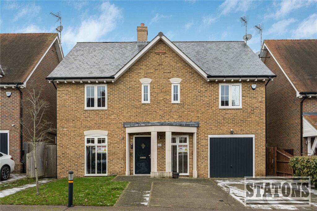 Main image of property: Bentley Place, Bentley Heath, Barnet, Hertfordshire, EN5