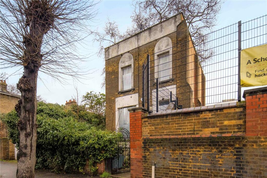 3 bedroom house for sale in Albion Drive, London Fields, London, E8