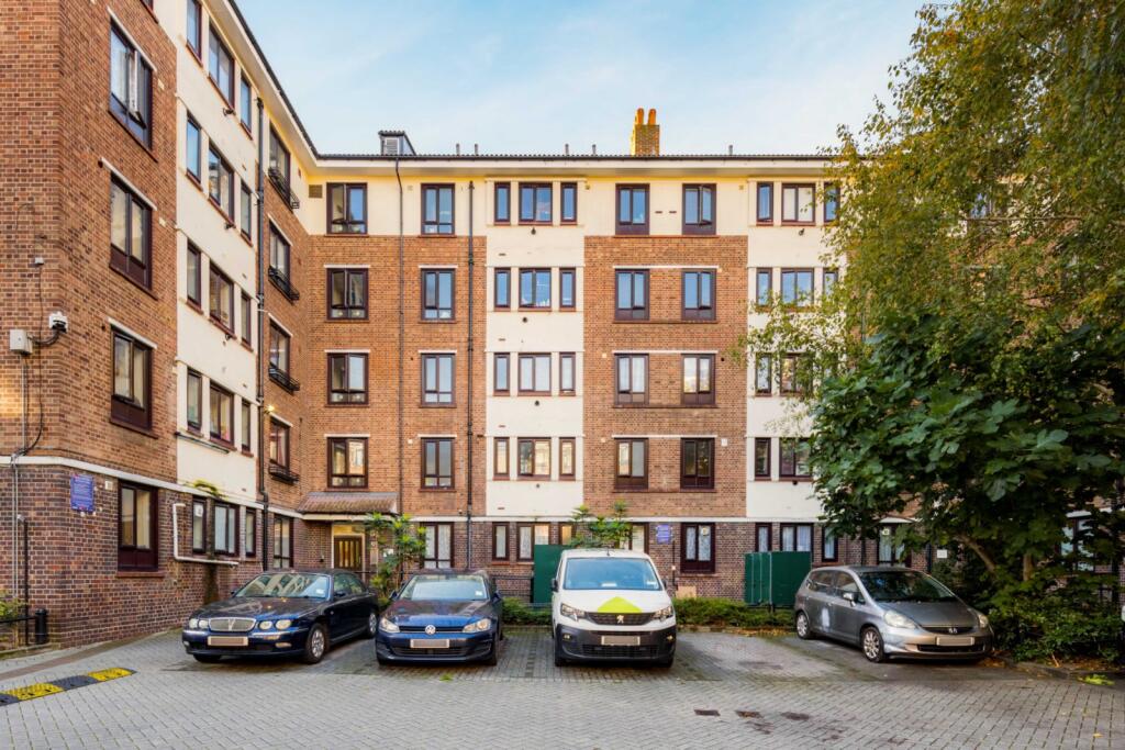 Main image of property: Flat 187, Hindle House, Arcola Street, E8