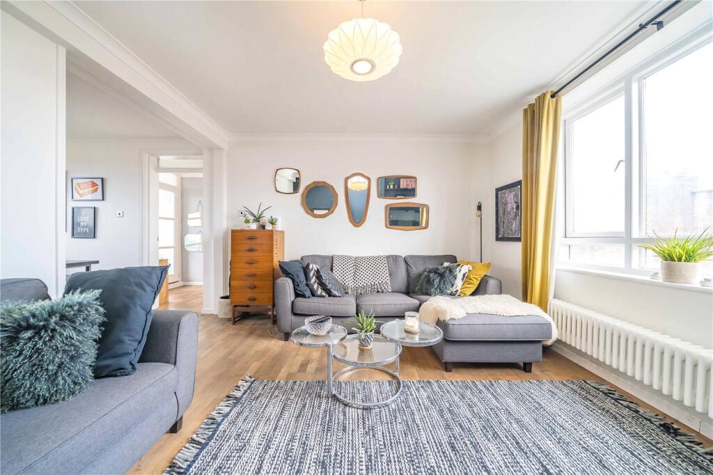 Main image of property: Wrens Park House, Warwick Grove, London, E5