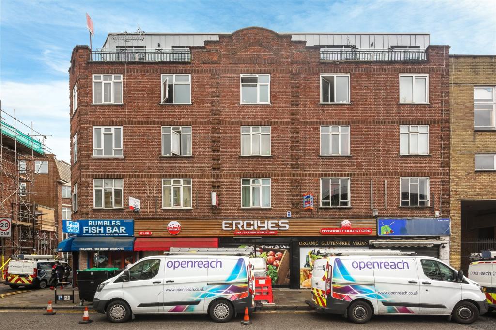 1 bedroom flat for sale in Classic Mansions, Well Street, London, E9