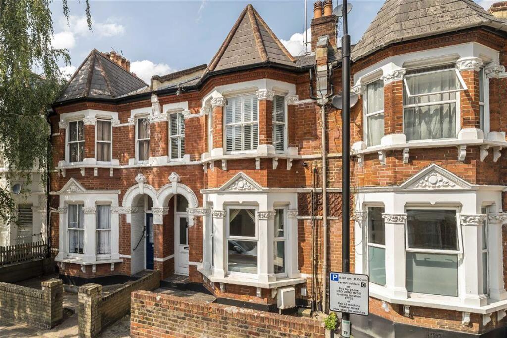 Main image of property: Lakeside Road, Brook Green