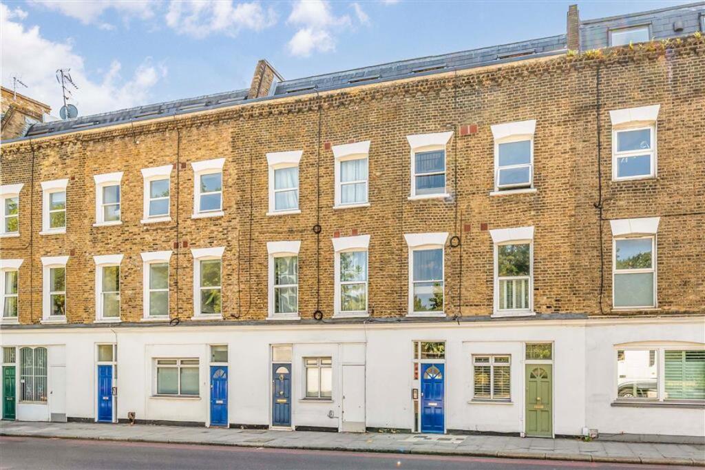 Main image of property: Battersea Rise, Clapham Junction