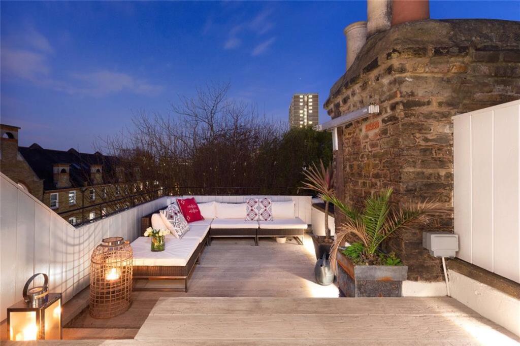 Main image of property: Vicarage Crescent, Battersea Park