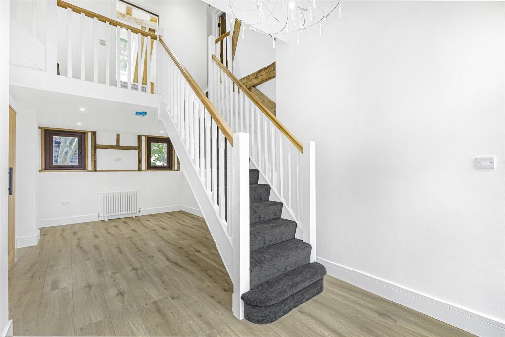 Additional property image - Cucumber Lane, Essendon, Hertfordshire, AL9
