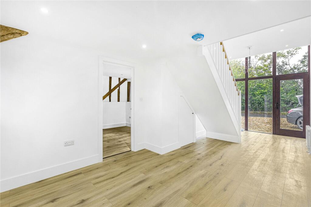 Additional property image - Cucumber Lane, Essendon, Hertfordshire, AL9