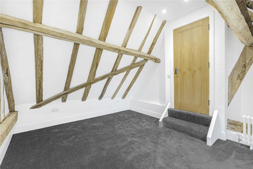 Additional property image - Cucumber Lane, Essendon, Hertfordshire, AL9