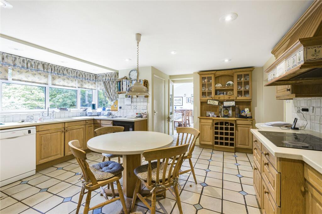 Additional property image - Tollgate Road, North Mymms, Hertfordshire, AL9