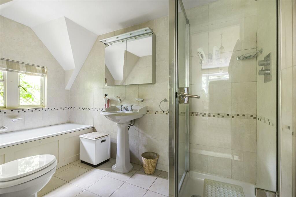 Additional property image - Tollgate Road, North Mymms, Hertfordshire, AL9