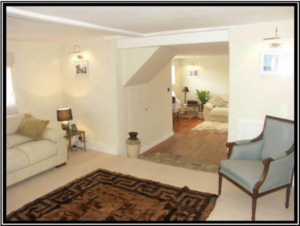 Additional property image - Warrengate Road, North Mymms, Hertfordshire, AL9