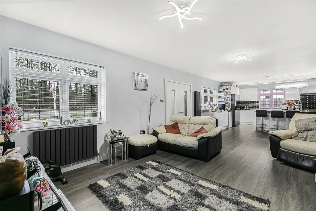 Additional property image - Swanland Road, North Mymms, Hertfordshire, AL9