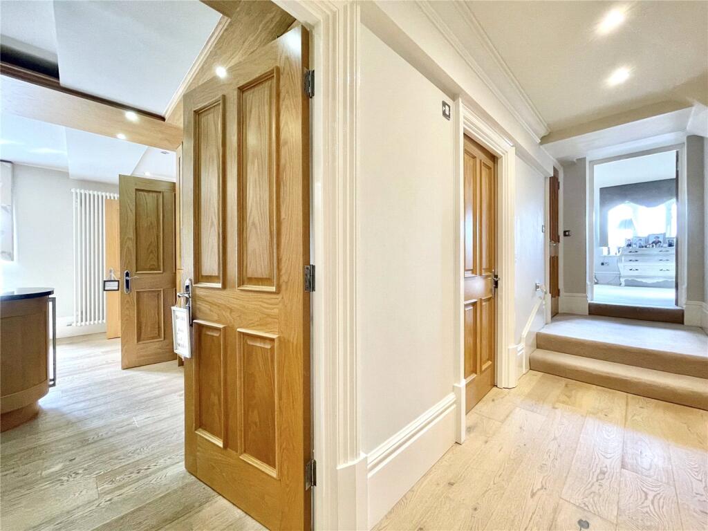 Additional property image - Bedwell Hall, Bedwell Park, Cucumber Lane, Essendon, AL9