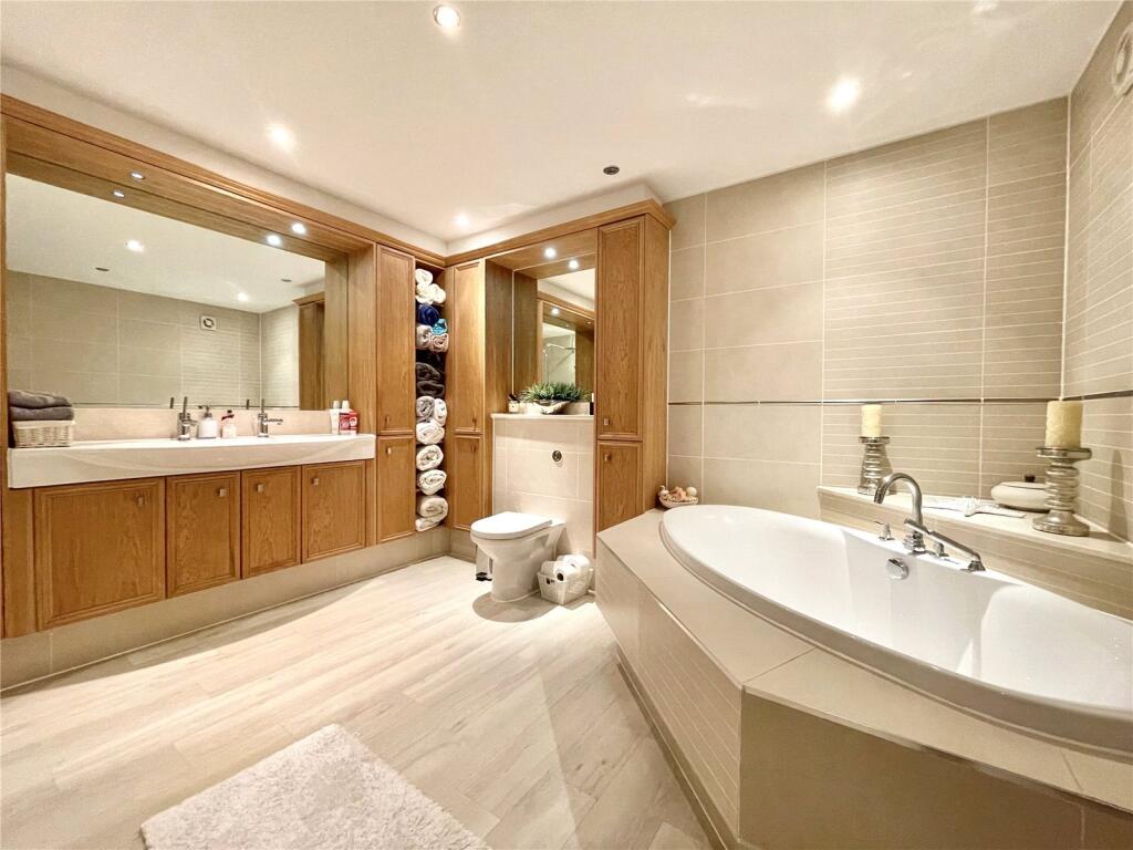 Additional property image - Bedwell Hall, Bedwell Park, Cucumber Lane, Essendon, AL9