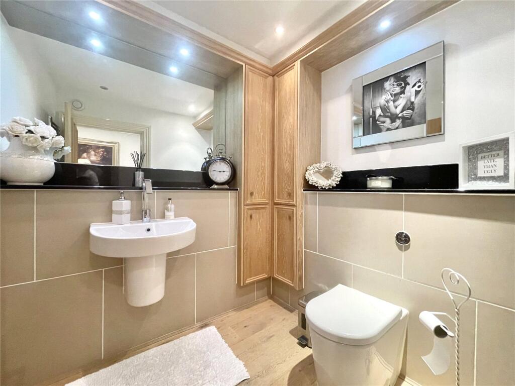 Additional property image - Bedwell Hall, Bedwell Park, Cucumber Lane, Essendon, AL9