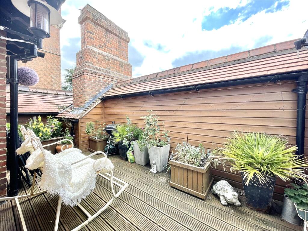 Additional property image - Bedwell Hall, Bedwell Park, Cucumber Lane, Essendon, AL9