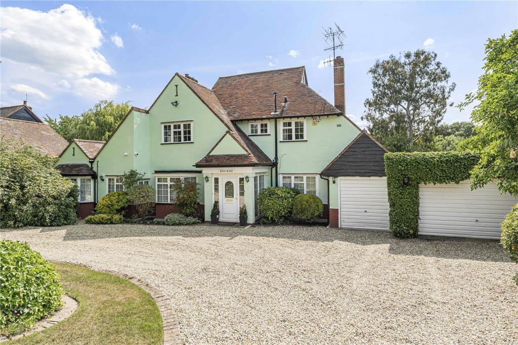 Main image of property: The Avenue, Potters Bar, Hertfordshire