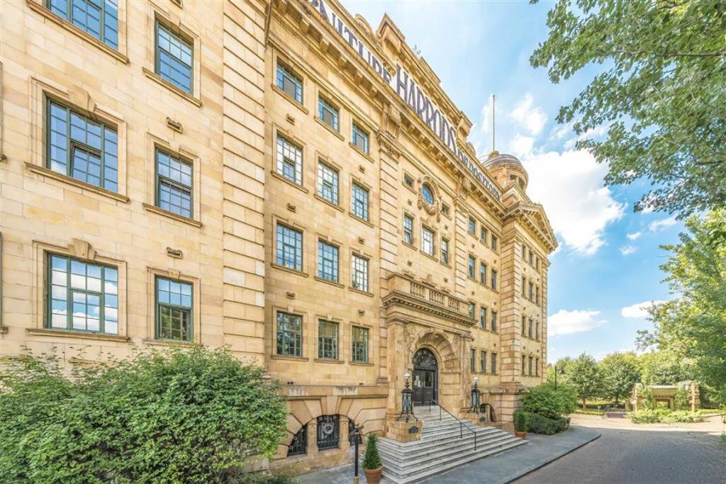 Main image of property: William Hunt Mansions, London