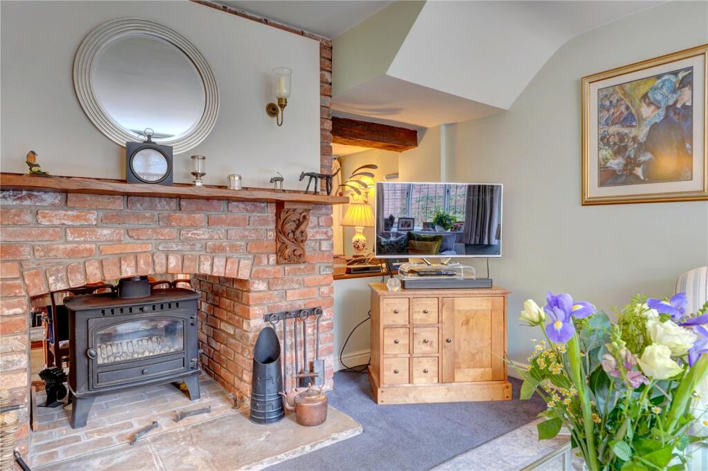 Additional property image - Dale Lane, Lickey End, Worcestershire, B60