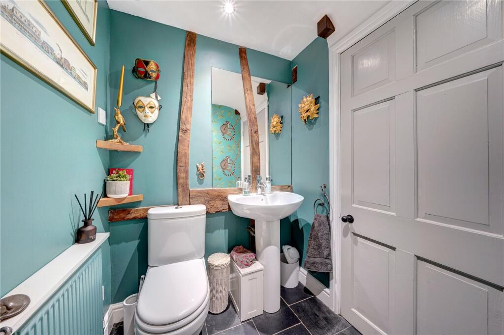 Additional property image - Dale Lane, Lickey End, Worcestershire, B60